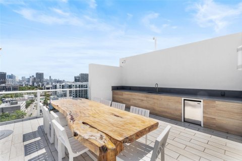 Condominio en venta en Miami, Florida, 1 dormitorio, 59.46 m2 № 1861592 - foto 17
