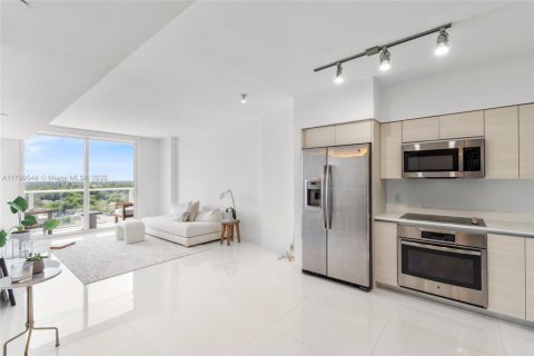 Condominio en venta en Miami, Florida, 1 dormitorio, 59.46 m2 № 1861592 - foto 5