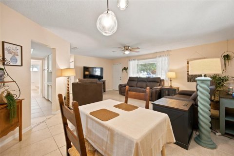 Villa ou maison à vendre à Ocala, Floride: 2 chambres, 127.09 m2 № 2150355 - photo 10