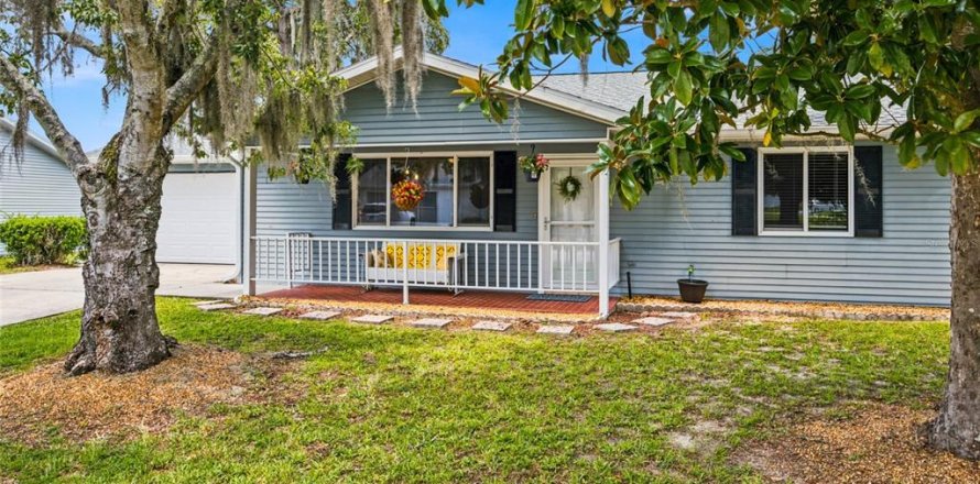 Villa ou maison à Ocala, Floride 2 chambres, 127.09 m2 № 2150355