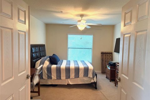Condo in Bradenton, Florida, 2 bedrooms in LAKEWOOD NATIONAL  № 1911500 - photo 30