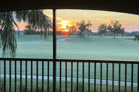Condo in Bradenton, Florida, 2 bedrooms in LAKEWOOD NATIONAL  № 1911500 - photo 14