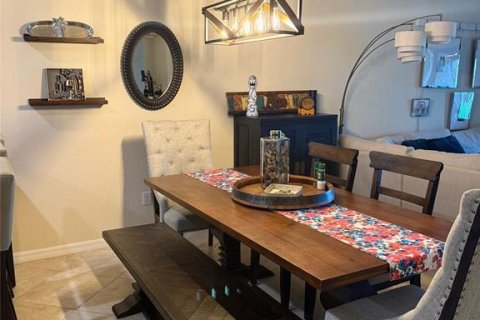 Condo in Bradenton, Florida, 2 bedrooms in LAKEWOOD NATIONAL  № 1911500 - photo 19
