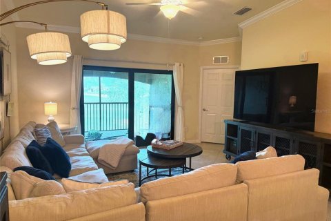 Condo in Bradenton, Florida, 2 bedrooms in LAKEWOOD NATIONAL  № 1911500 - photo 21