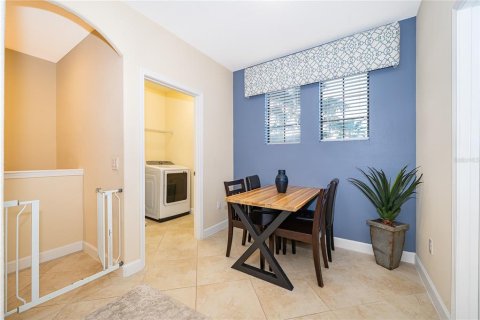 Copropriété à vendre à Four Corners, Floride: 3 chambres, 172.24 m2 № 2127782 - photo 10