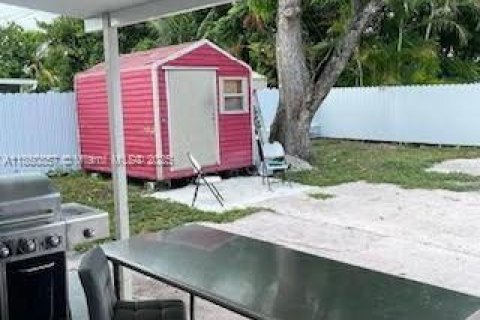 Villa ou maison à louer à Miramar, Floride: 3 chambres, 83.61 m2 № 1890117 - photo 8