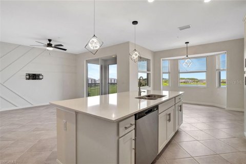 Condominio en alquiler en Ave Maria, Florida, 2 dormitorios, 107.21 m2 № 2148877 - foto 2