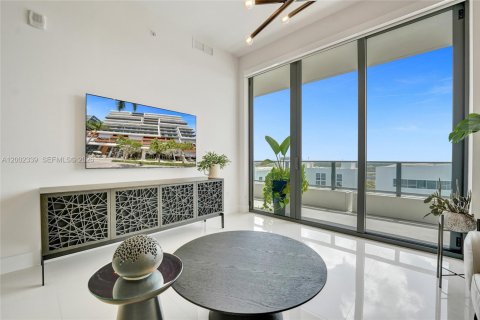 Купить кондоминиум в Авентура, Флорида 3 спальни, 138.15м2, № 2067750 - фото 3