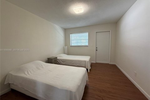 Купить кондоминиум в Холливуд, Флорида 1 спальня, 59.46м2, № 1989206 - фото 18