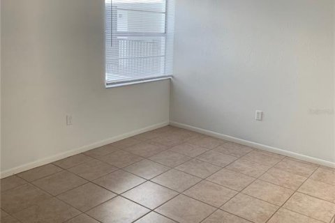 Condominio en alquiler en Winter Haven, Florida, 2 dormitorios, 106.65 m2 № 1910708 - foto 10