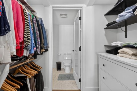 Copropriété à vendre à Coral Gables, Floride: 2 chambres, 89.19 m2 № 1994638 - photo 19