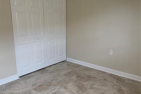 House in Hudson, Florida 3 bedrooms, 140.47 sq.m. № 2132431 - photo 17