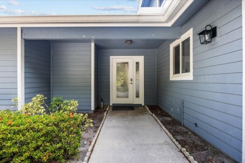 House in Jupiter, Florida 4 bedrooms, 235.04 sq.m. № 2365208 - photo 28