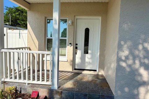 Casa en venta en Orlando, Florida, 3 dormitorios, 114.83 m2 № 2166825 - foto 3