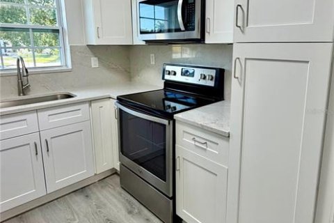 Casa en venta en Orlando, Florida, 3 dormitorios, 114.83 m2 № 2166825 - foto 5
