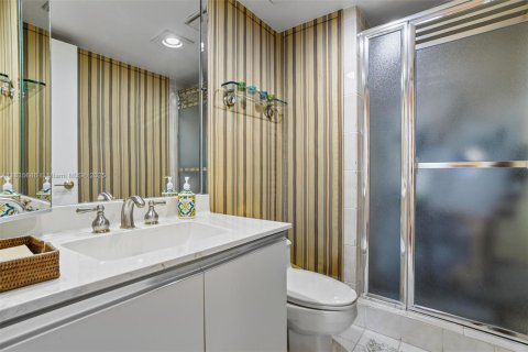 Купить кондоминиум в Майами, Флорида 3 спальни, 150.87м2, № 2088803 - фото 23