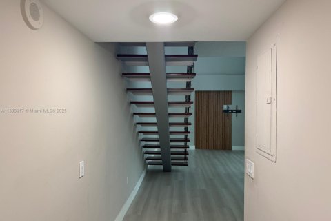 Снять в аренду кондоминиум в Майами, Флорида 2 спальни, 117.71м2, № 2014207 - фото 12