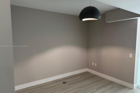 Снять в аренду кондоминиум в Майами, Флорида 2 спальни, 117.71м2, № 2014207 - фото 19