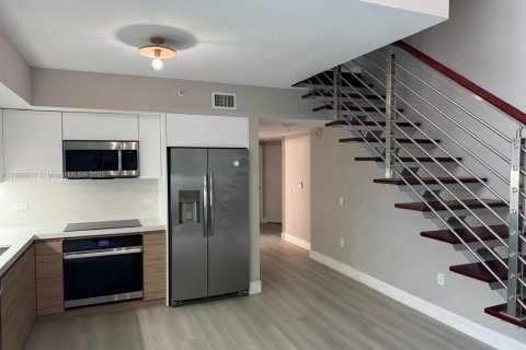 Снять в аренду кондоминиум в Майами, Флорида 2 спальни, 117.71м2, № 2014207 - фото 6