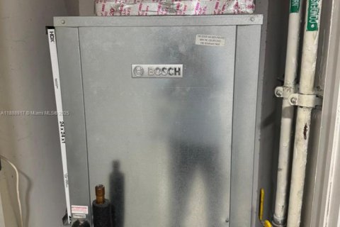 Снять в аренду кондоминиум в Майами, Флорида 2 спальни, 117.71м2, № 2014207 - фото 30