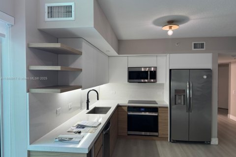 Снять в аренду кондоминиум в Майами, Флорида 2 спальни, 117.71м2, № 2014207 - фото 9