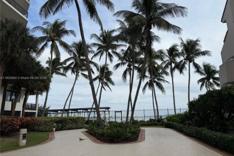 Condominio en alquiler en Miami, Florida, 1 dormitorio, 65.03 m2 № 1957032 - foto 22