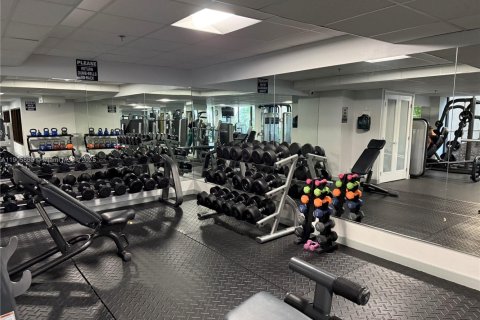 Condominio en alquiler en Miami, Florida, 1 dormitorio, 65.03 m2 № 1957032 - foto 29