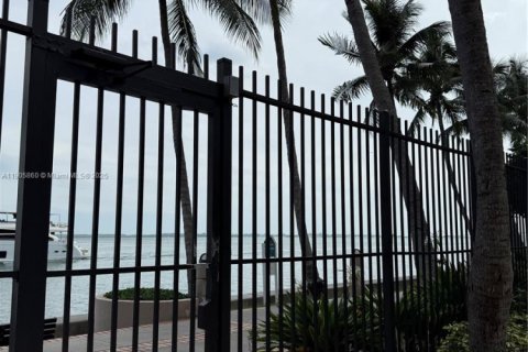 Condominio en alquiler en Miami, Florida, 1 dormitorio, 65.03 m2 № 1957032 - foto 23