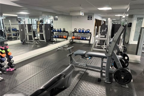 Condominio en alquiler en Miami, Florida, 1 dormitorio, 65.03 m2 № 1957032 - foto 28