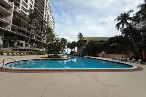 Condominio en alquiler en Miami, Florida, 1 dormitorio, 65.03 m2 № 1957032 - foto 18