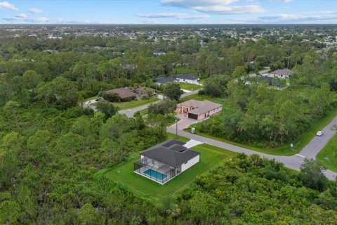 Villa ou maison à vendre à Port Charlotte, Floride: 3 chambres, 156.91 m2 № 1873587 - photo 10