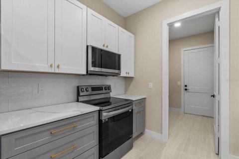 Villa ou maison à vendre à Port Charlotte, Floride: 3 chambres, 156.91 m2 № 1873587 - photo 28