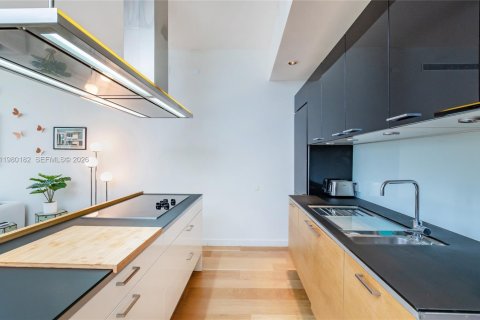 Copropriété à louer à Miami Beach, Floride: 2 chambres, 103.68 m2 № 2079893 - photo 7