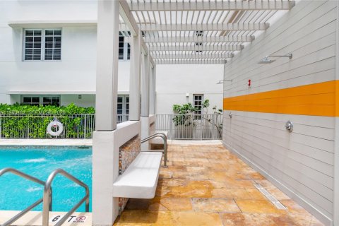Copropriété à louer à Miami Beach, Floride: 2 chambres, 103.68 m2 № 2079893 - photo 26