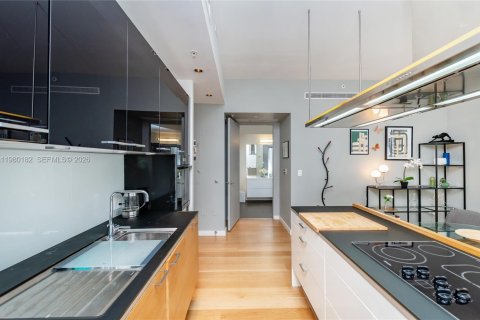 Copropriété à louer à Miami Beach, Floride: 2 chambres, 103.68 m2 № 2079893 - photo 8
