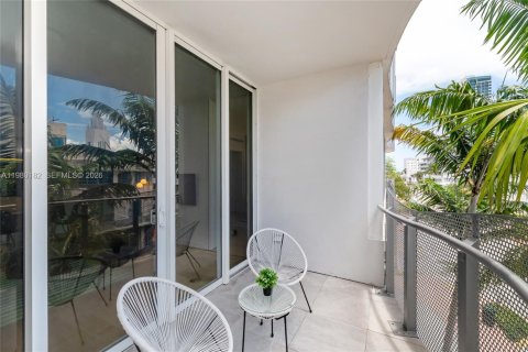 Copropriété à louer à Miami Beach, Floride: 2 chambres, 103.68 m2 № 2079893 - photo 19