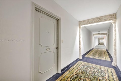 Condominio en venta en Fort Lauderdale, Florida, 1 dormitorio, 72.56 m2 № 1777566 - foto 20