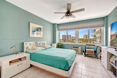 Condominio en venta en Fort Lauderdale, Florida, 1 dormitorio, 72.56 m2 № 1777566 - foto 14