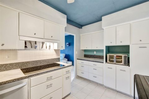 Condominio en venta en Fort Lauderdale, Florida, 1 dormitorio, 72.56 m2 № 1777566 - foto 10