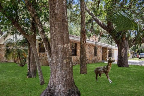 Casa en venta en Sebring, Florida, 4 dormitorios, 188.59 m2 № 2053641 - foto 2