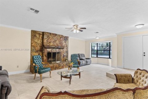 Casa en venta en Sebring, Florida, 4 dormitorios, 188.59 m2 № 2053641 - foto 15