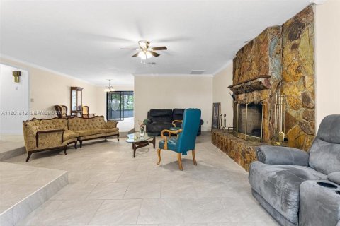 Casa en venta en Sebring, Florida, 4 dormitorios, 188.59 m2 № 2053641 - foto 18