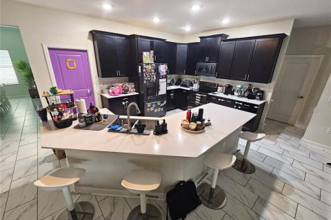 Casa en venta en Four Corners, Florida, 4 dormitorios, 317.63 m2 № 1886784 - foto 3