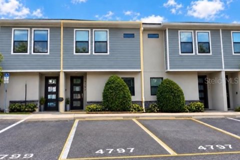 Adosado en venta en Kissimmee, Florida, 3 dormitorios, 125.6 m2 № 2376692 - foto 2