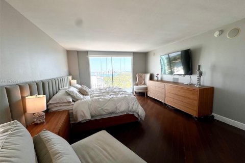 Copropriété à vendre à Miami Beach, Floride: 2 chambres, 129.41 m2 № 1924088 - photo 21