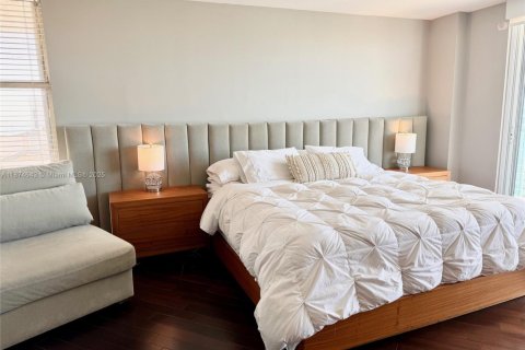 Copropriété à vendre à Miami Beach, Floride: 2 chambres, 129.41 m2 № 1924088 - photo 14