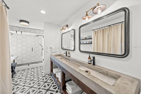 Casa en venta en Dunedin, Florida, 9 dormitorios, 598.01 m2 № 2104811 - foto 22