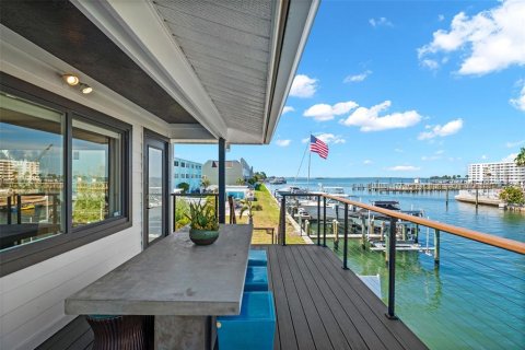 Casa en venta en Dunedin, Florida, 9 dormitorios, 598.01 m2 № 2104811 - foto 17
