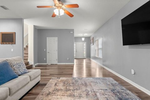 House in Gainesville, Florida 4 bedrooms, 204.2 sq.m. № 2213153 - photo 5