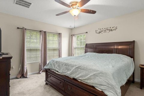 House in Gainesville, Florida 4 bedrooms, 204.2 sq.m. № 2213153 - photo 23